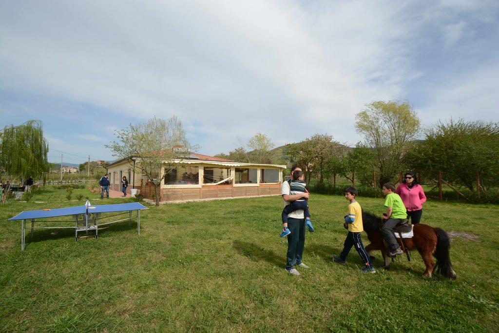 Agriturismo Terra Di Elea Azienda Agricola Di Raimondo Michela Ашеа Экстерьер фото